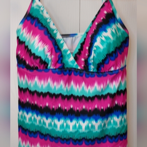 Catalina Colorful Tankini Top Size 2X Summer Swimwear Resort Beach Swimsuit Boho - Picture 2 of 9